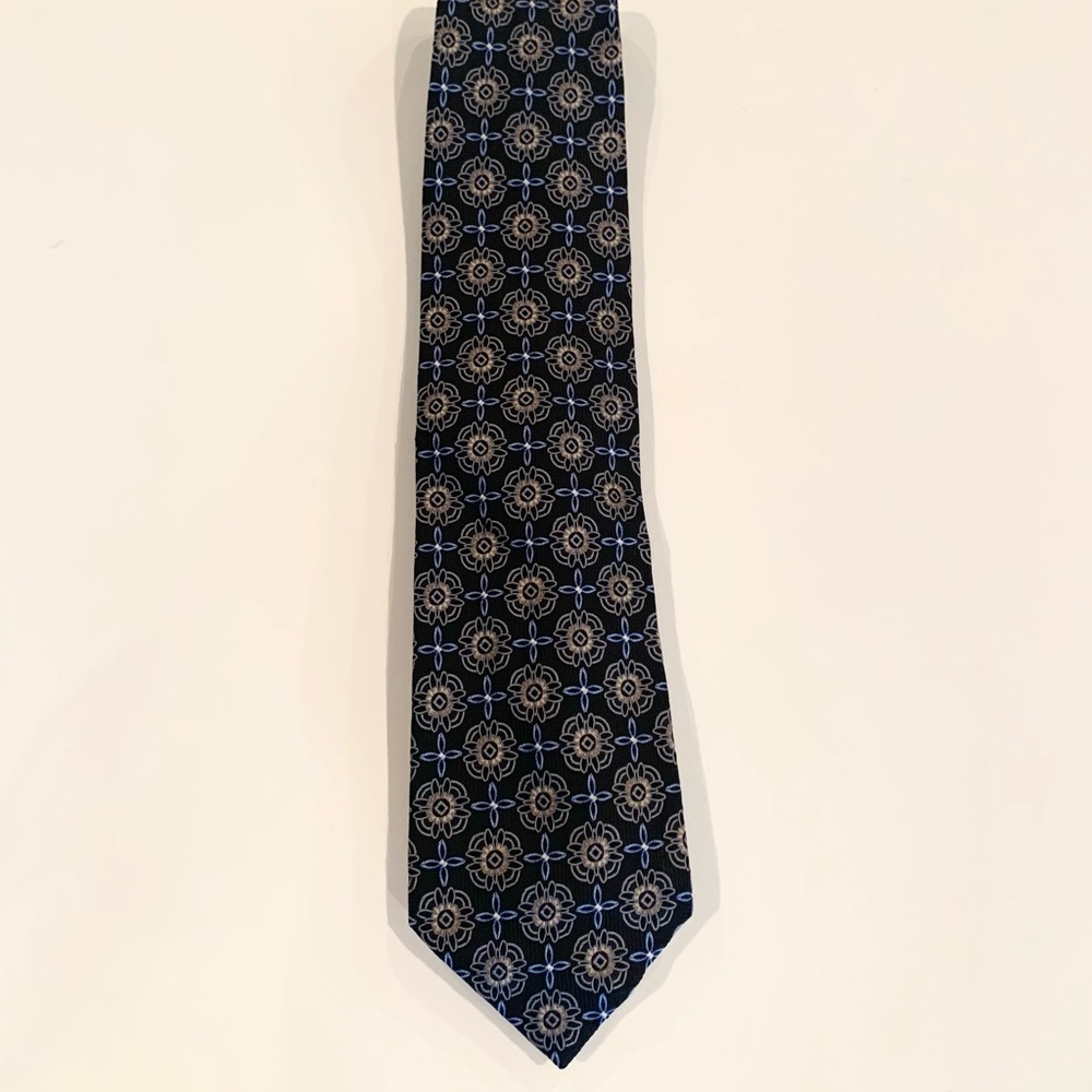 ERTU | Vintage Tie | Designed in Italy | Black Tie